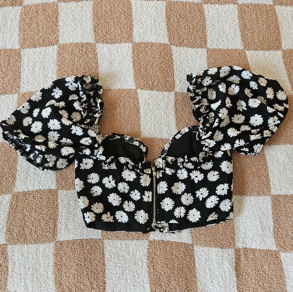 Sabo Skirt Puff Sleeve Lace-Up Corset Cropped Top Black & White Floral Small - Picture 6 of 9